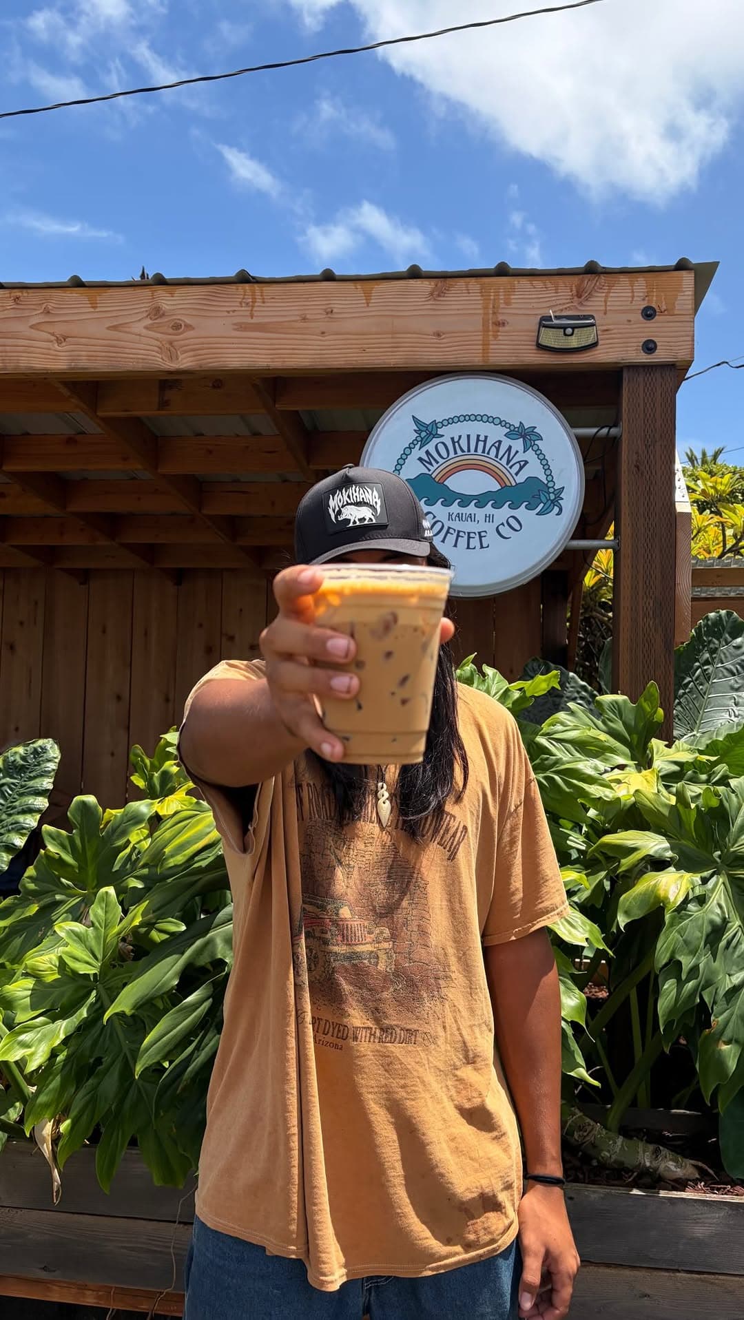 OGs remember Makana signing LIVE on weekends #barista #coffee #fyp #kauai #singing